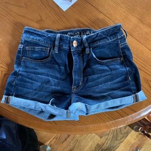 AE Jean Shorts Dark wash w/ folded cuff